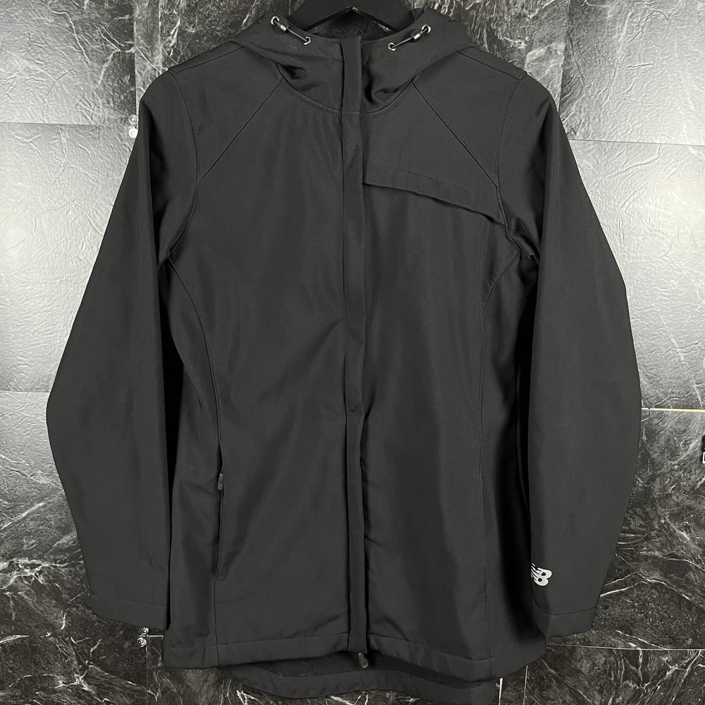 New Balance Women's Black Softshell Jacket Small